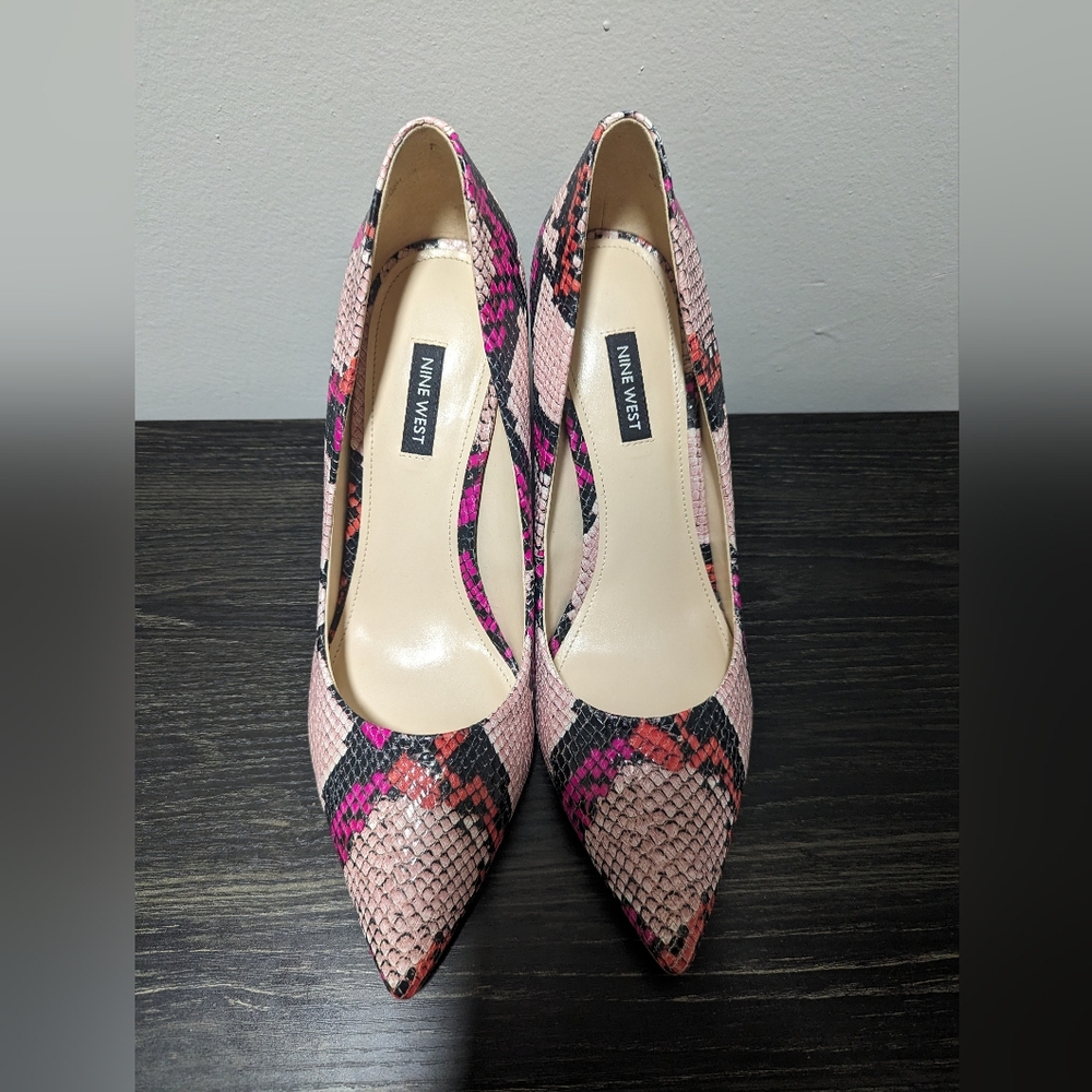 Pink/Multi Nine West Tatiana snake print pump